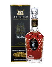 A.H. Riise Non Plus Ultra Very Rare Made From Premium Matured Rum / 42 % Vol. / 0,7 Liter-Flasche in Geschenkkarton