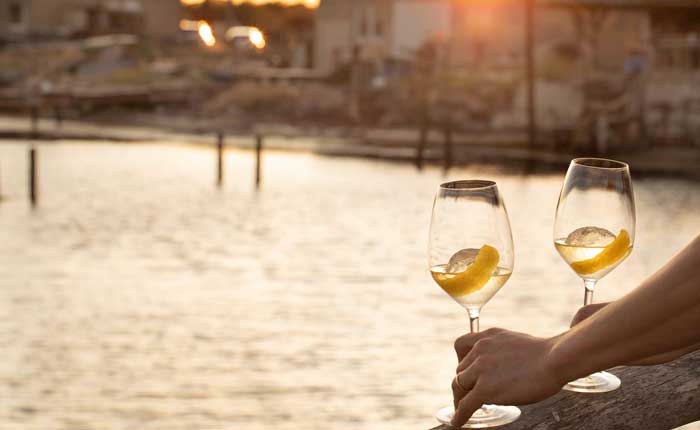 Genießen Sie Noilly Prat als Aperitif