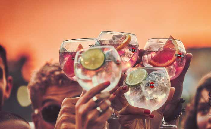 Martini eignet sich hervorragend für verschiedene Cocktails